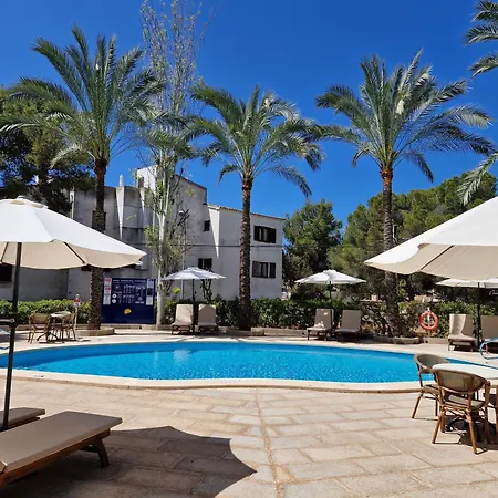 Apartamentos Los Tilos-3